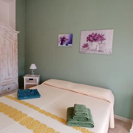 오르고솔로 S'Orgosa B&B 외부 사진
